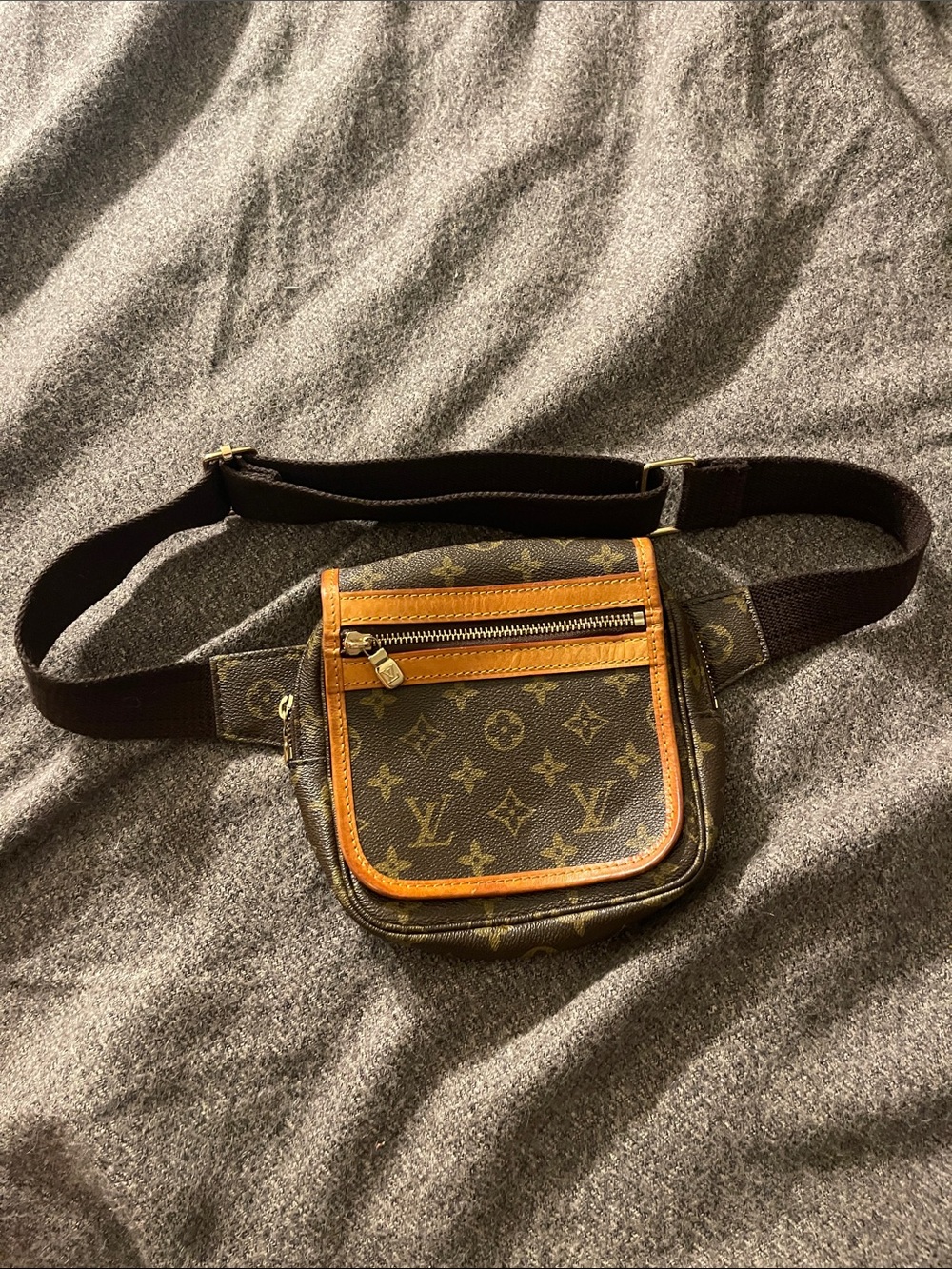Auth Louis Vuitton Monogram Bosphore Bumbag Waist Bag